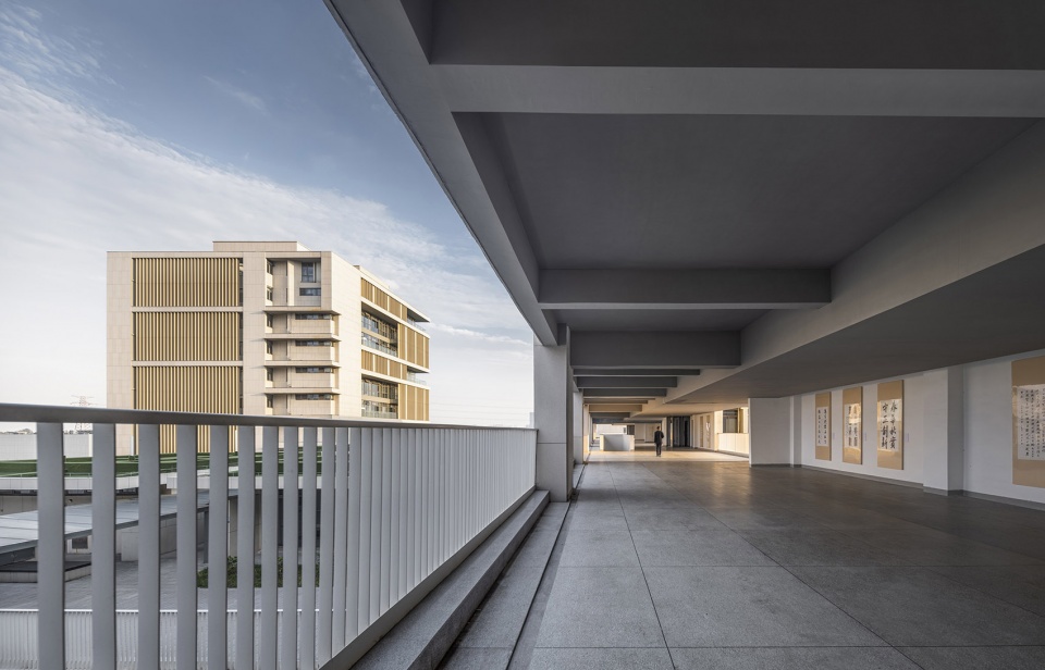 new campus of jiangsu jingjiang senior high school by rong zhaohui studio zradi