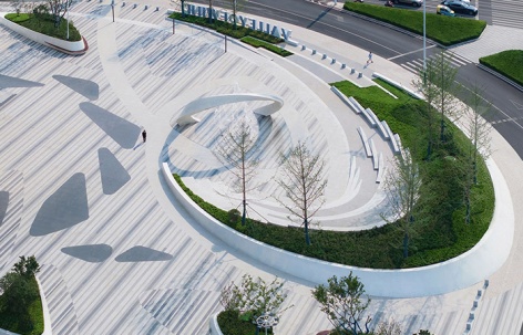 Wind Plaza潍坊风之广场 / HID翰地景观
