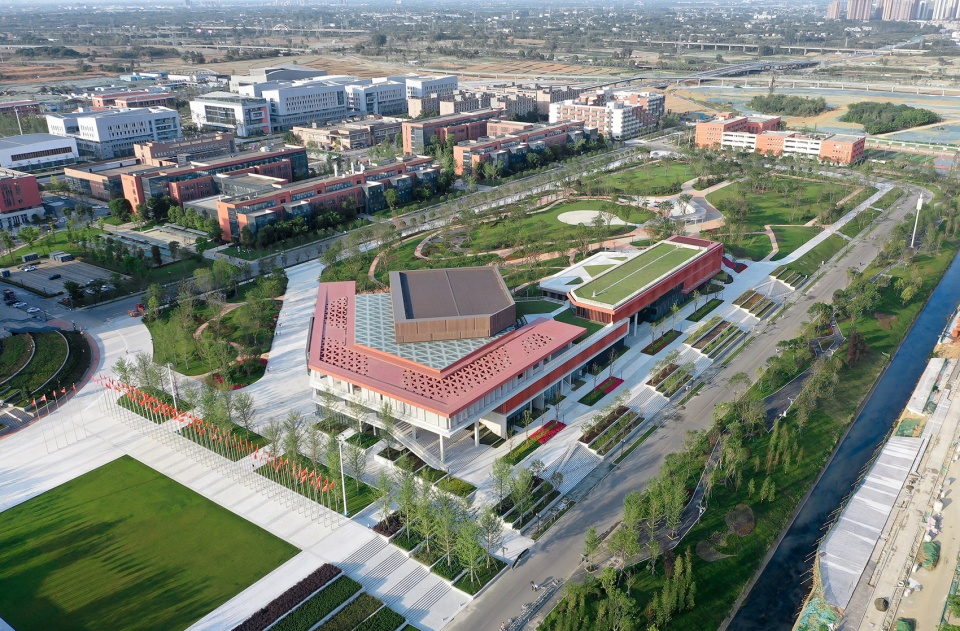 the service center and administrative center of chengdu universiade village for the 31st summer universiade cscec