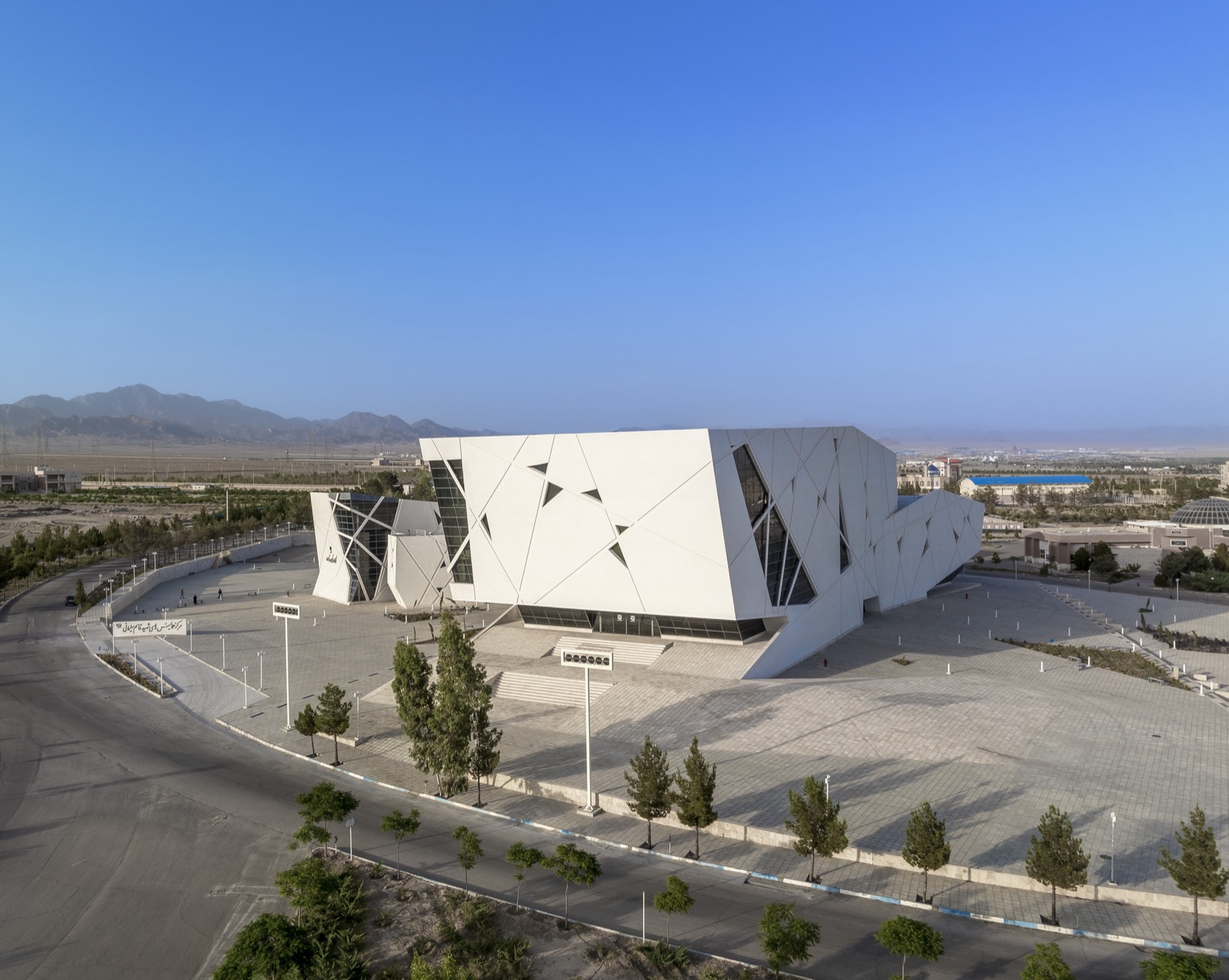University of Semnan Auditorium and Library by New Wave Architecture