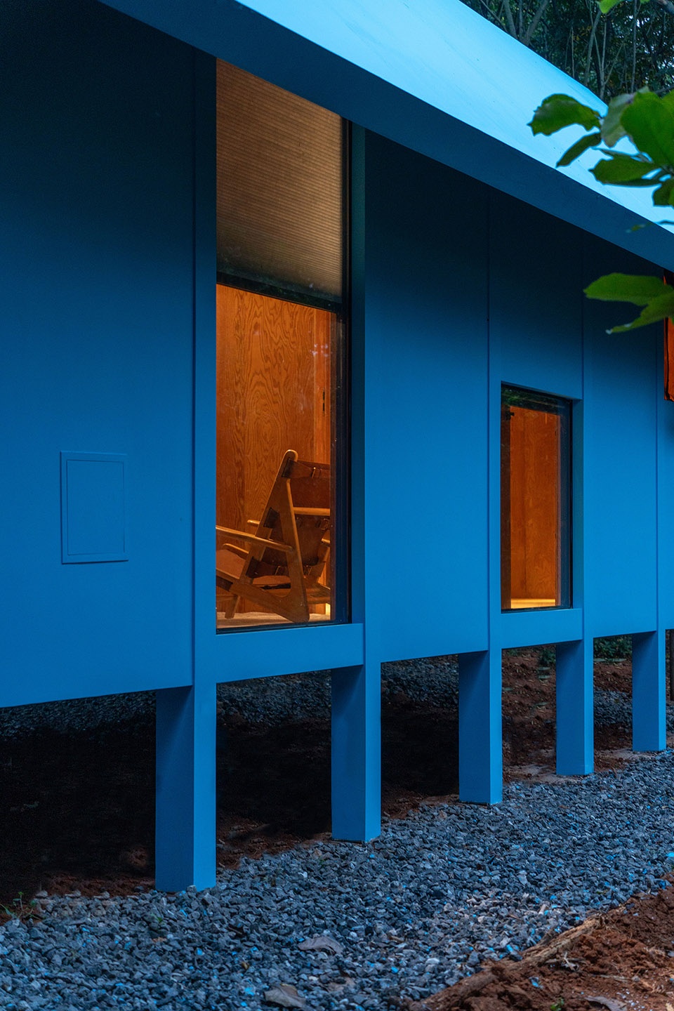 Wild Home 110 The Artist s Cabin China by Wiki World Advanced Architecture Lab
