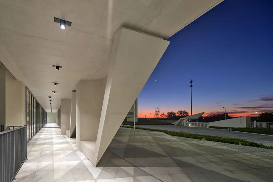 the yehudi menuhin school qingdao by tjad