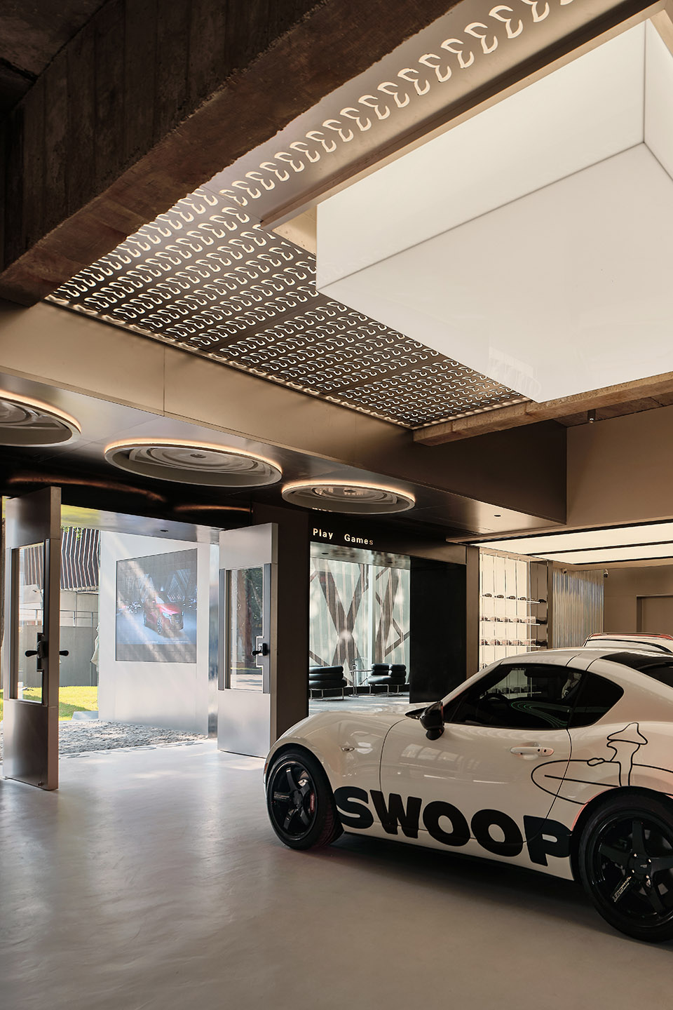 Mazda City Exhibition Hall, China by TURING DESIGN - 谷德设计网