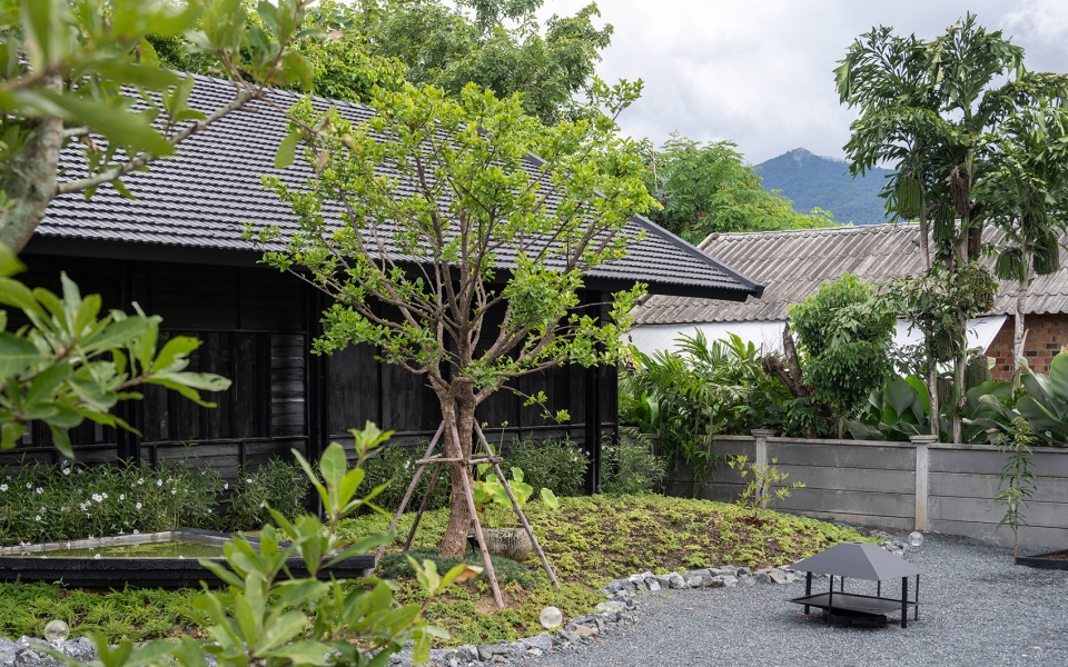 baan dam by housescape design lab