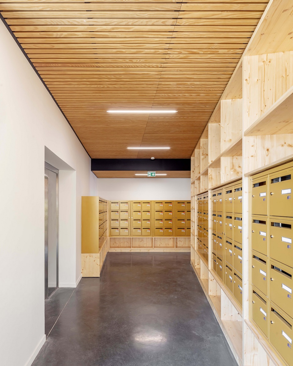 laherrere center by cobe architecture