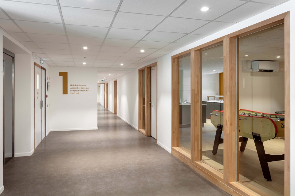 laherrere center by cobe architecture