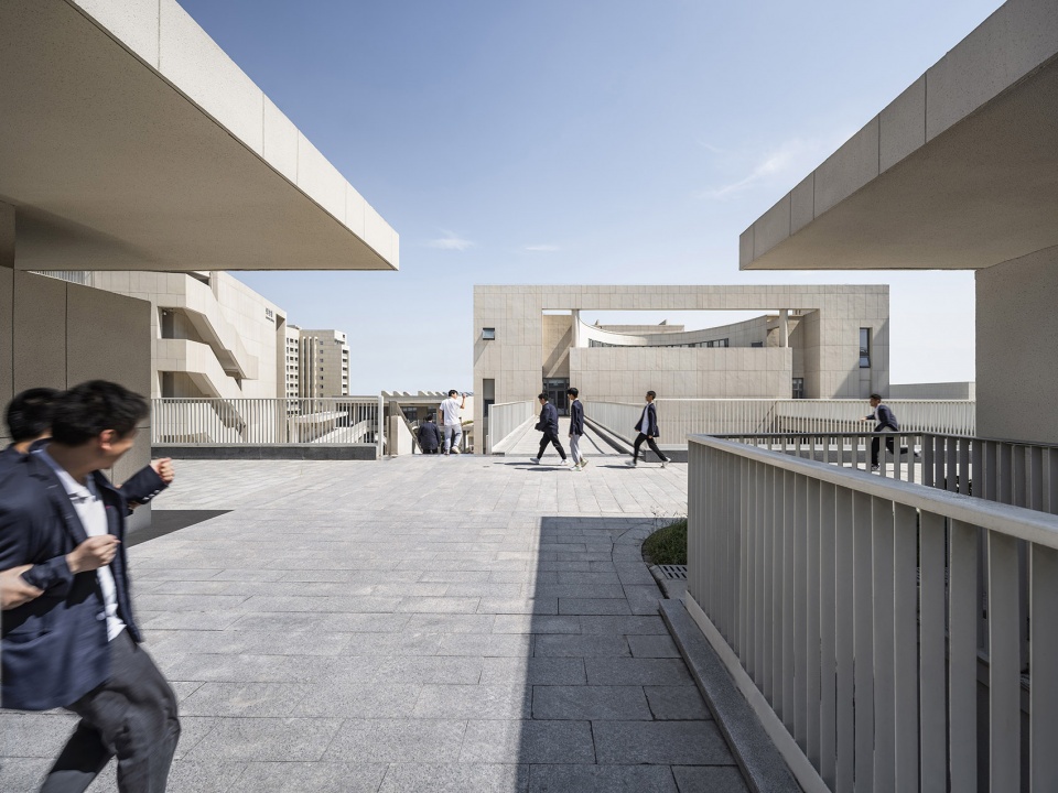 new campus of jiangsu jingjiang senior high school by rong zhaohui studio zradi