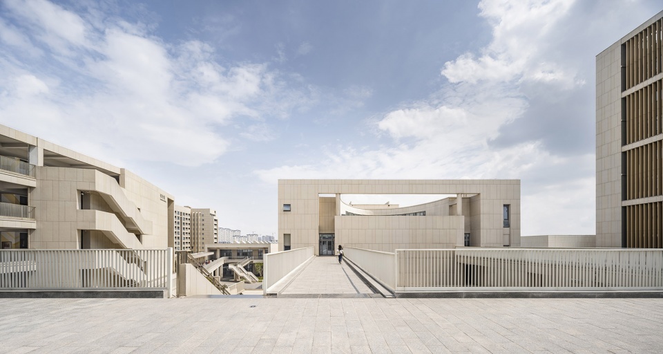 new campus of jiangsu jingjiang senior high school by rong zhaohui studio zradi