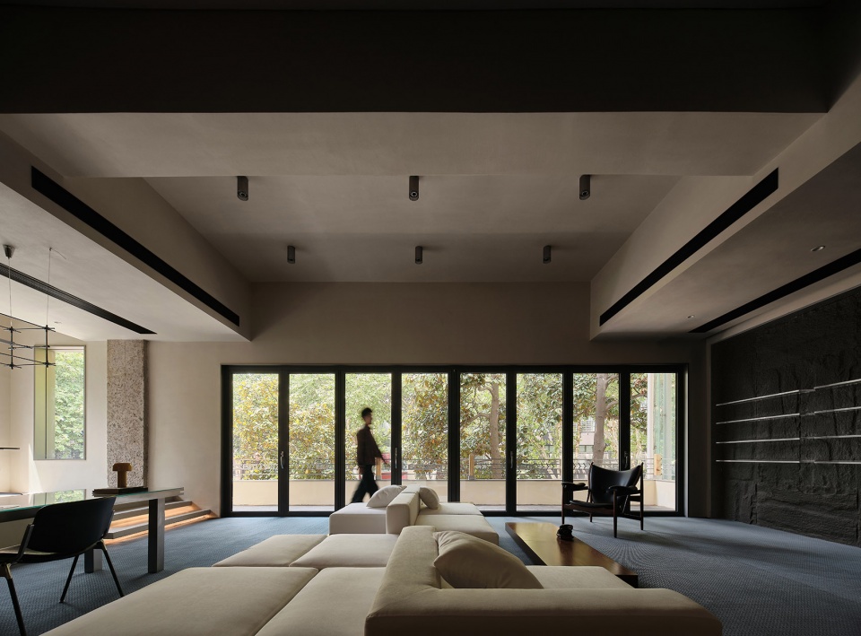 Mazda City Exhibition Hall China by TURING DESIGN