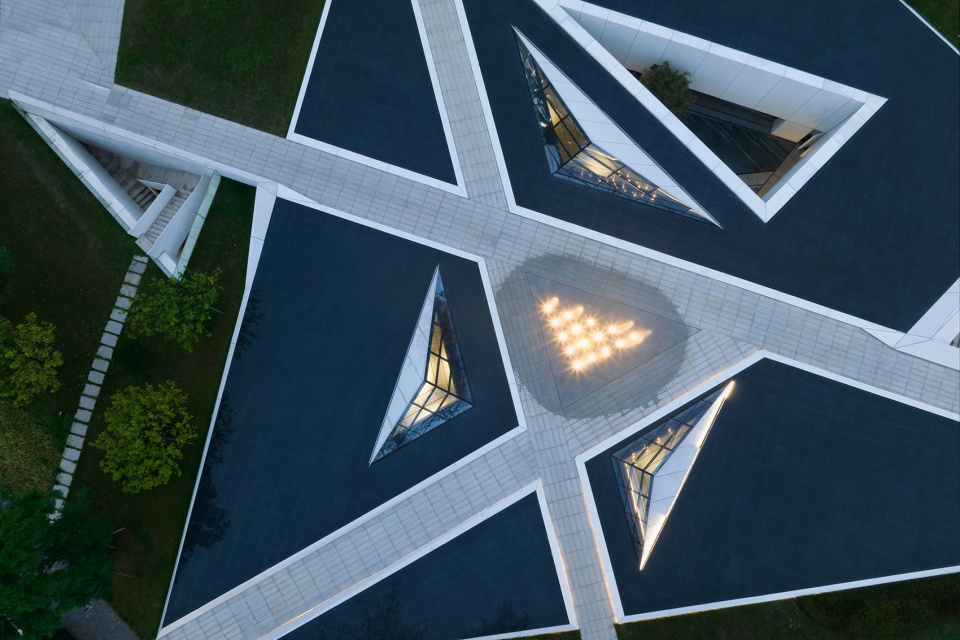 dong yi art museum by china southwest architectural design and research institute corp ltd