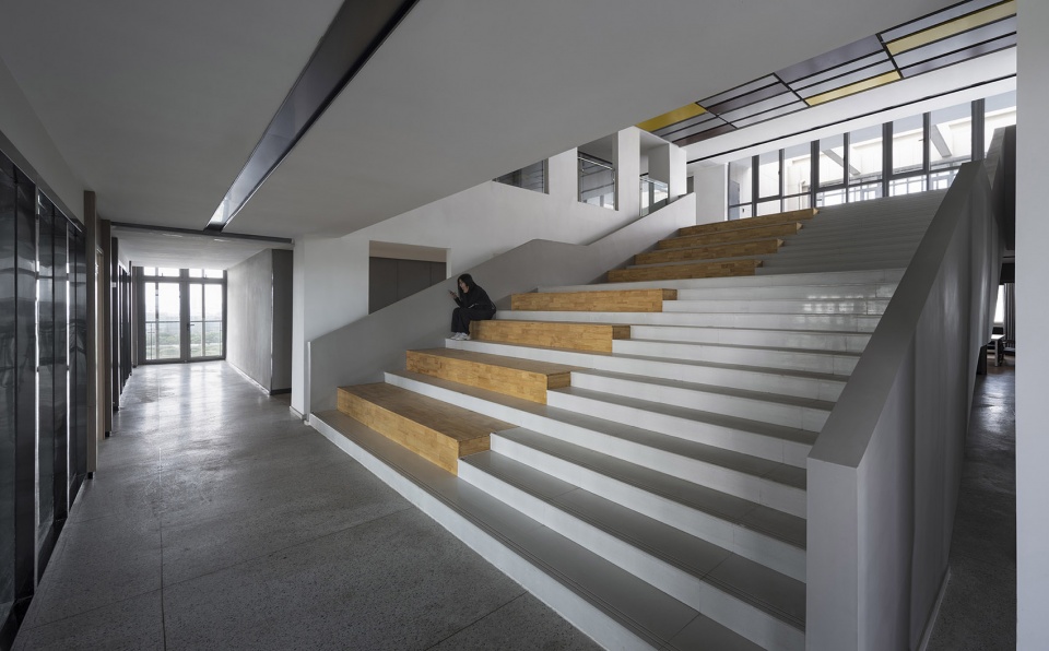 new campus of jiangsu jingjiang senior high school by rong zhaohui studio zradi