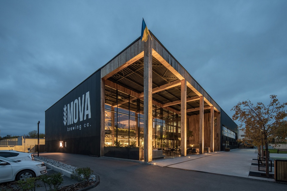 mova beer space by balbek bureau