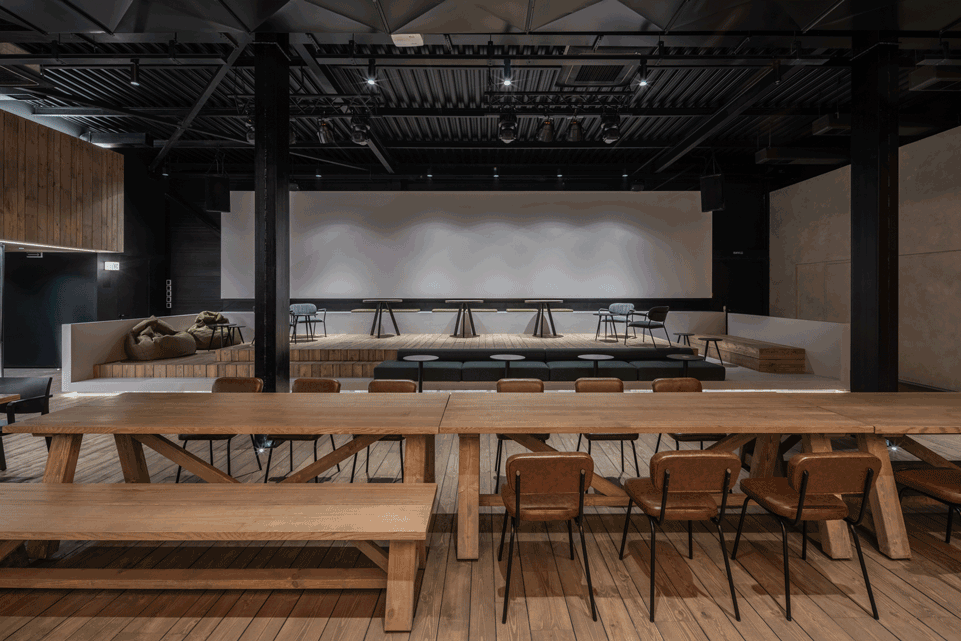 mova beer space by balbek bureau