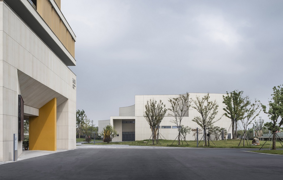 new campus of jiangsu jingjiang senior high school by rong zhaohui studio zradi