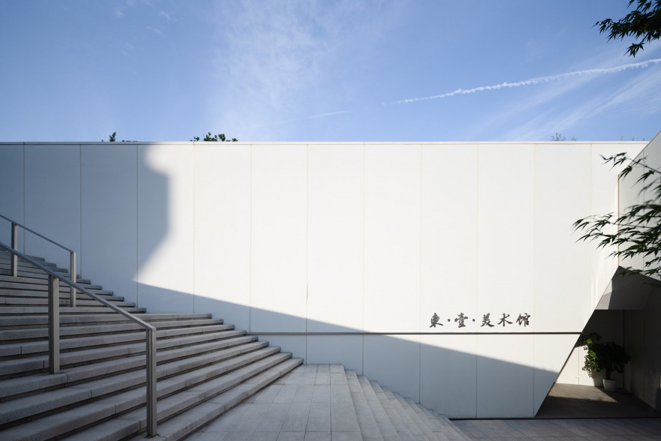 dong yi art museum by china southwest architectural design and research institute corp ltd