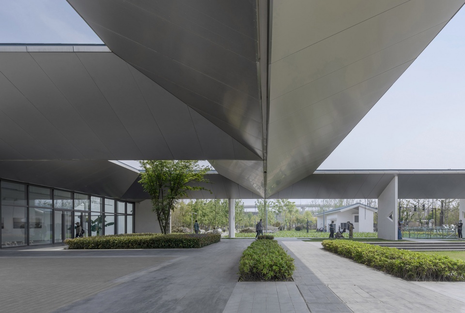 yuz museum by scenic architecture office