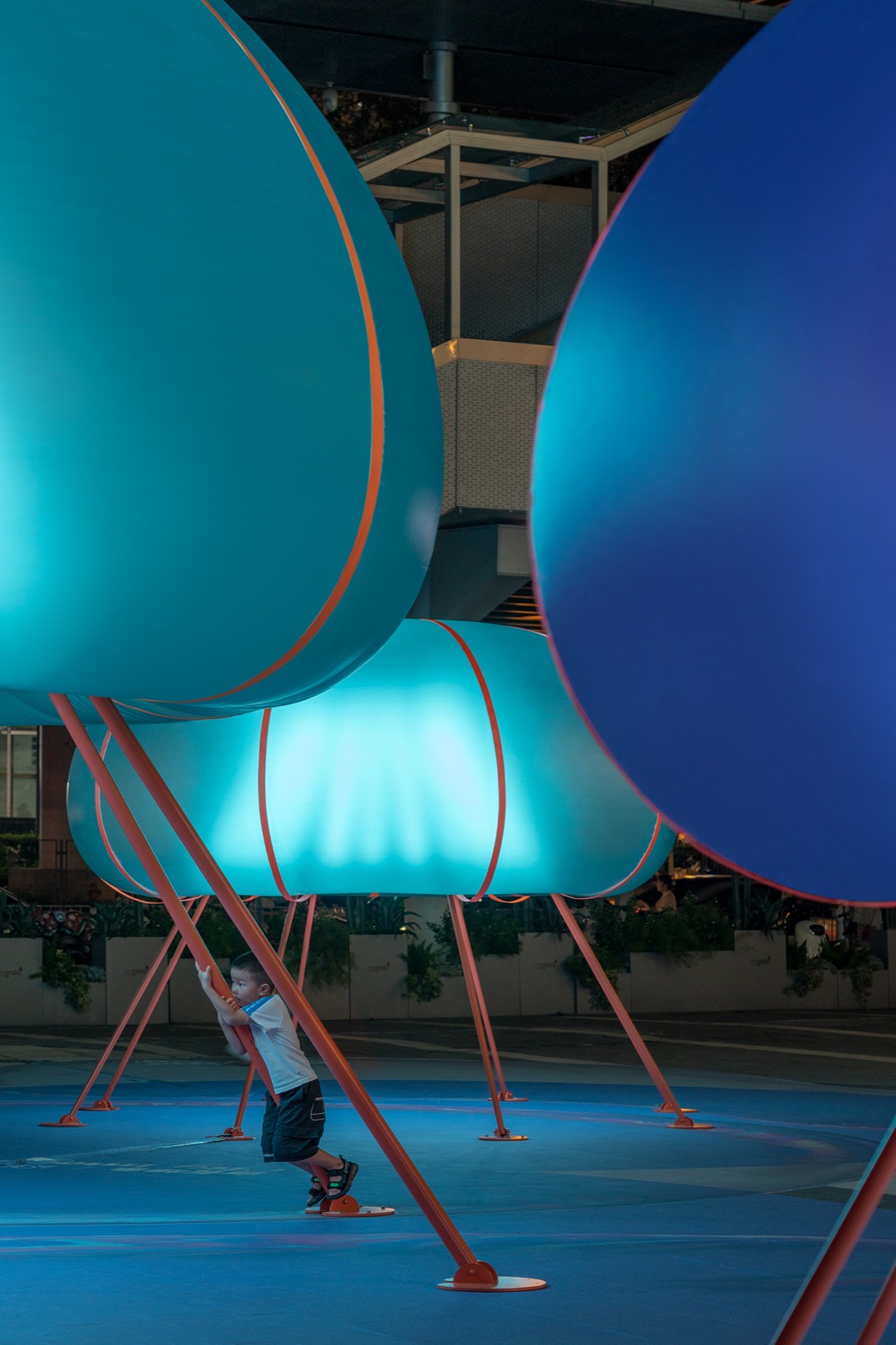 Public Art Installation “Floating Pavilion” by Daxing Jizi Design 谷德设计网