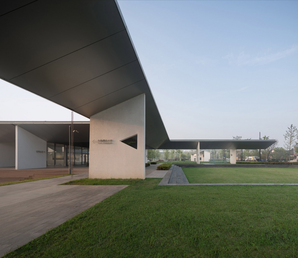 yuz museum by scenic architecture office