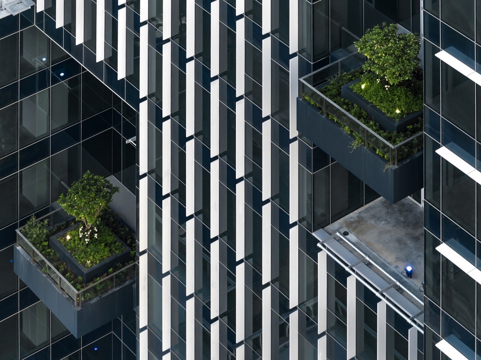aia east gateway by creative crews
