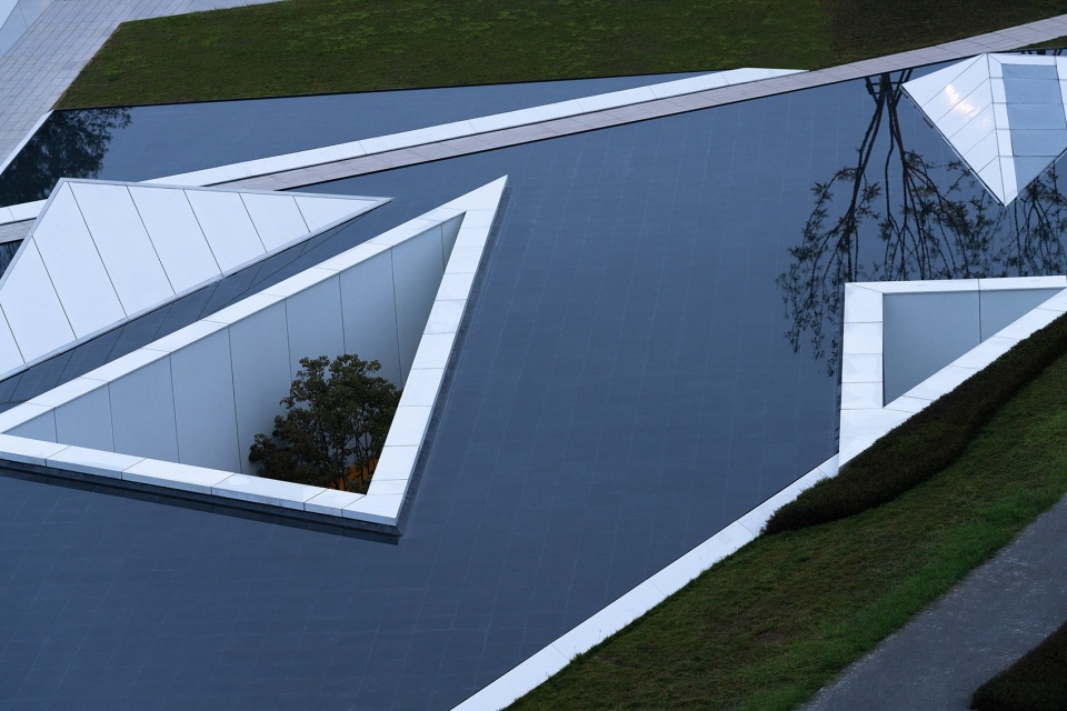 dong yi art museum by china southwest architectural design and research institute corp ltd