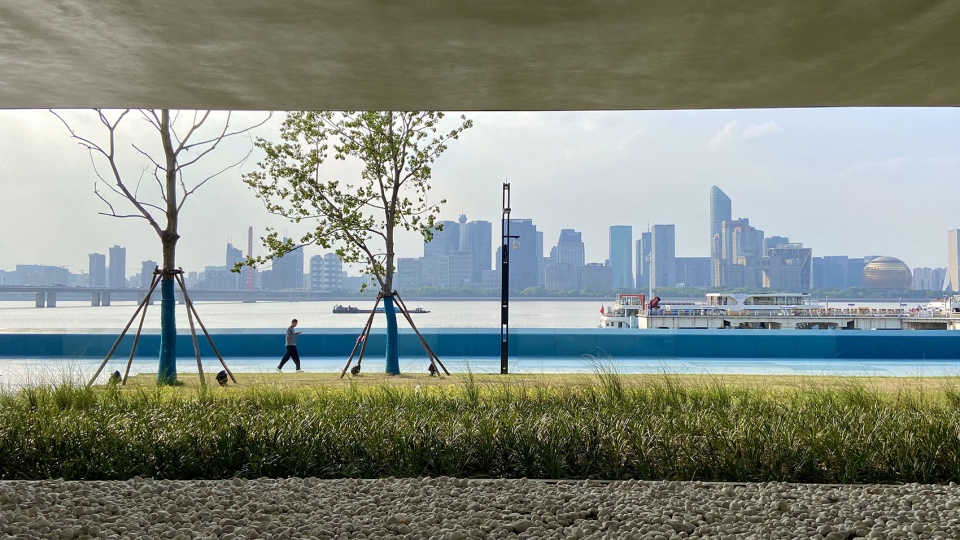 hangzhou riverfront public space sanqiao asian games park by original design studio tjad