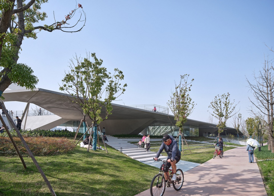 hangzhou riverfront public space sanqiao asian games park by original design studio tjad