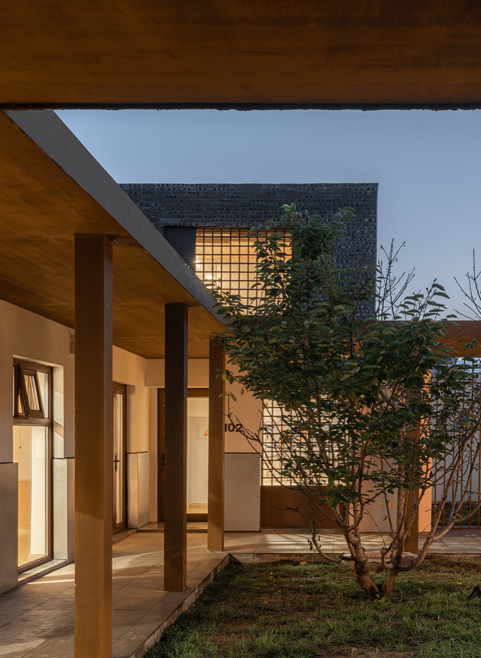ban quan zhi ye b b and camp by dl atelier
