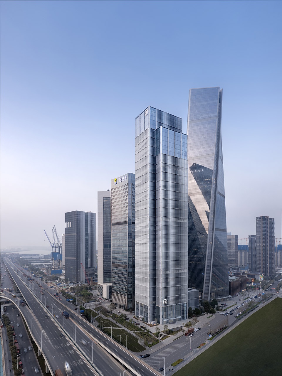 Zhaoxin Huijin Center – Fuksas
