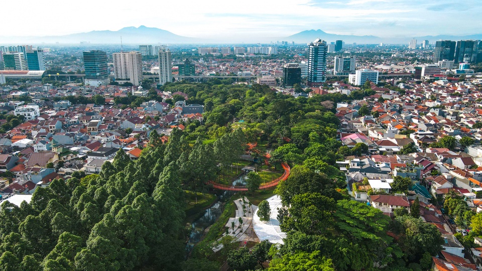 Tebet Eco Park by SIURA Studio