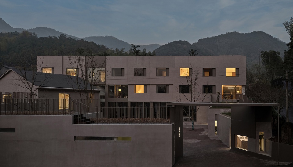 Terraced Courtyard Hangzhou Qingshan Co Space China by TEAM BLDG