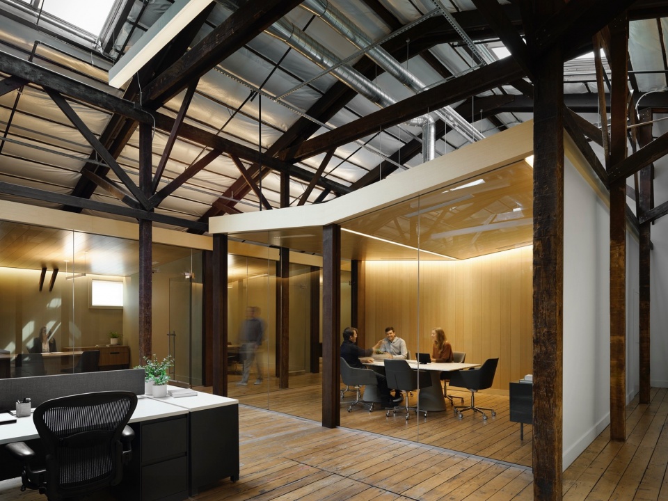 inclusive capital partners office by jones|haydu and evans design studio