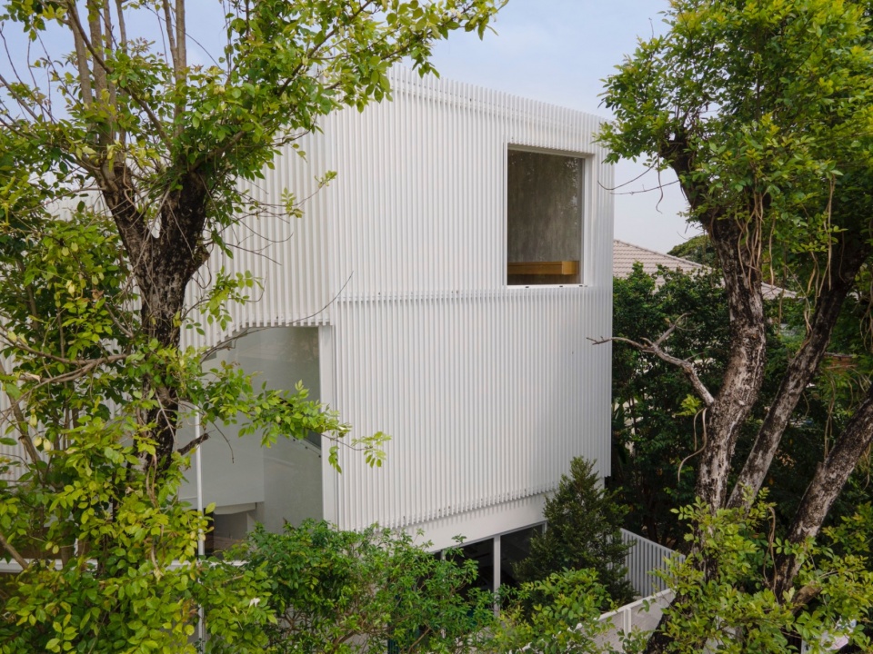 house cover by touch architect