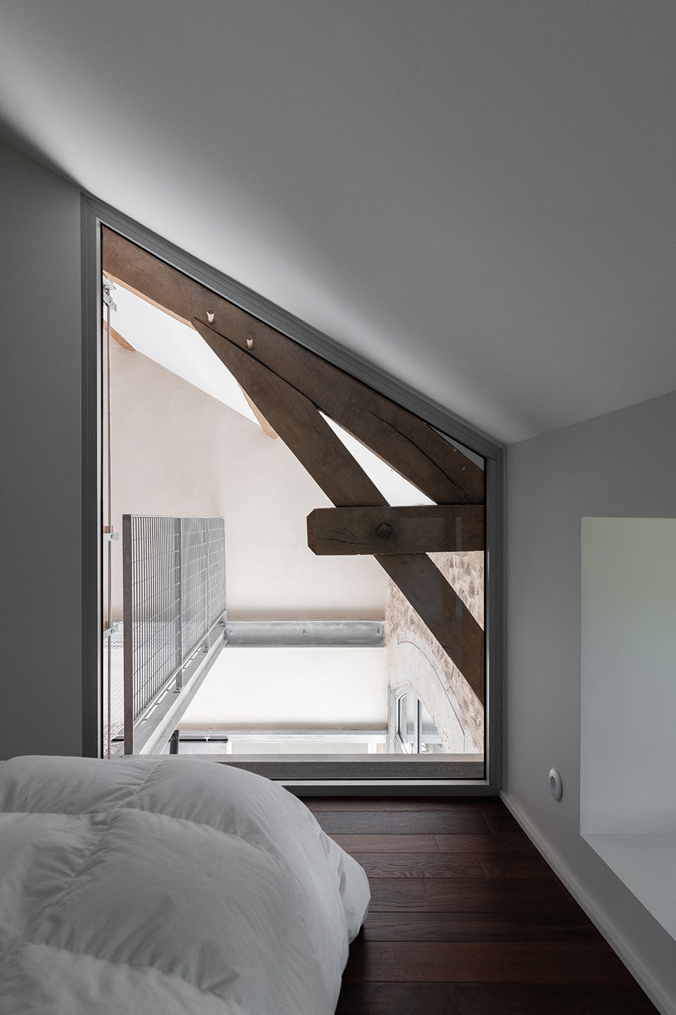 MAISON MORVAN by minuit architectes - 谷德设计网
