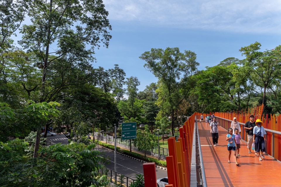 Tebet Eco Park by SIURA Studio