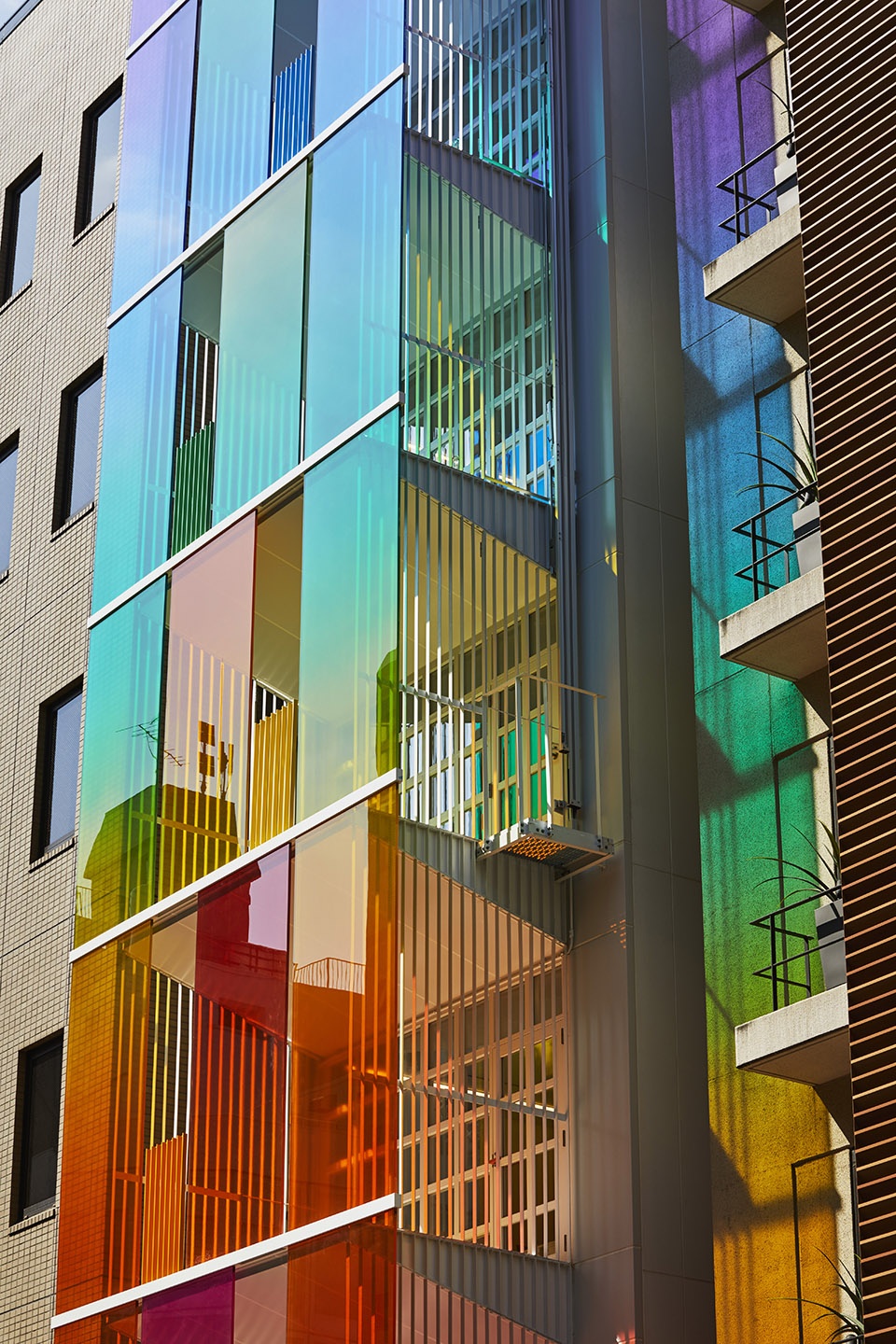 VERTICAL RAINBOW in Tokyo by SAKO Architects