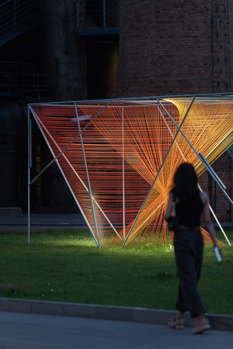 2023 Drama Festival Art Installation Weave of Light by MARS Studio
