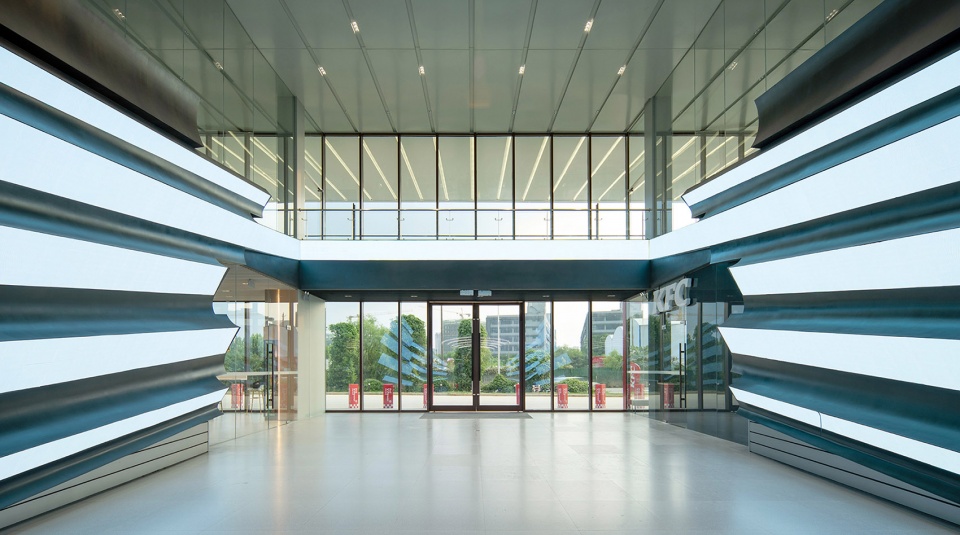 Shell Super Hubs Wuhan by ATAH