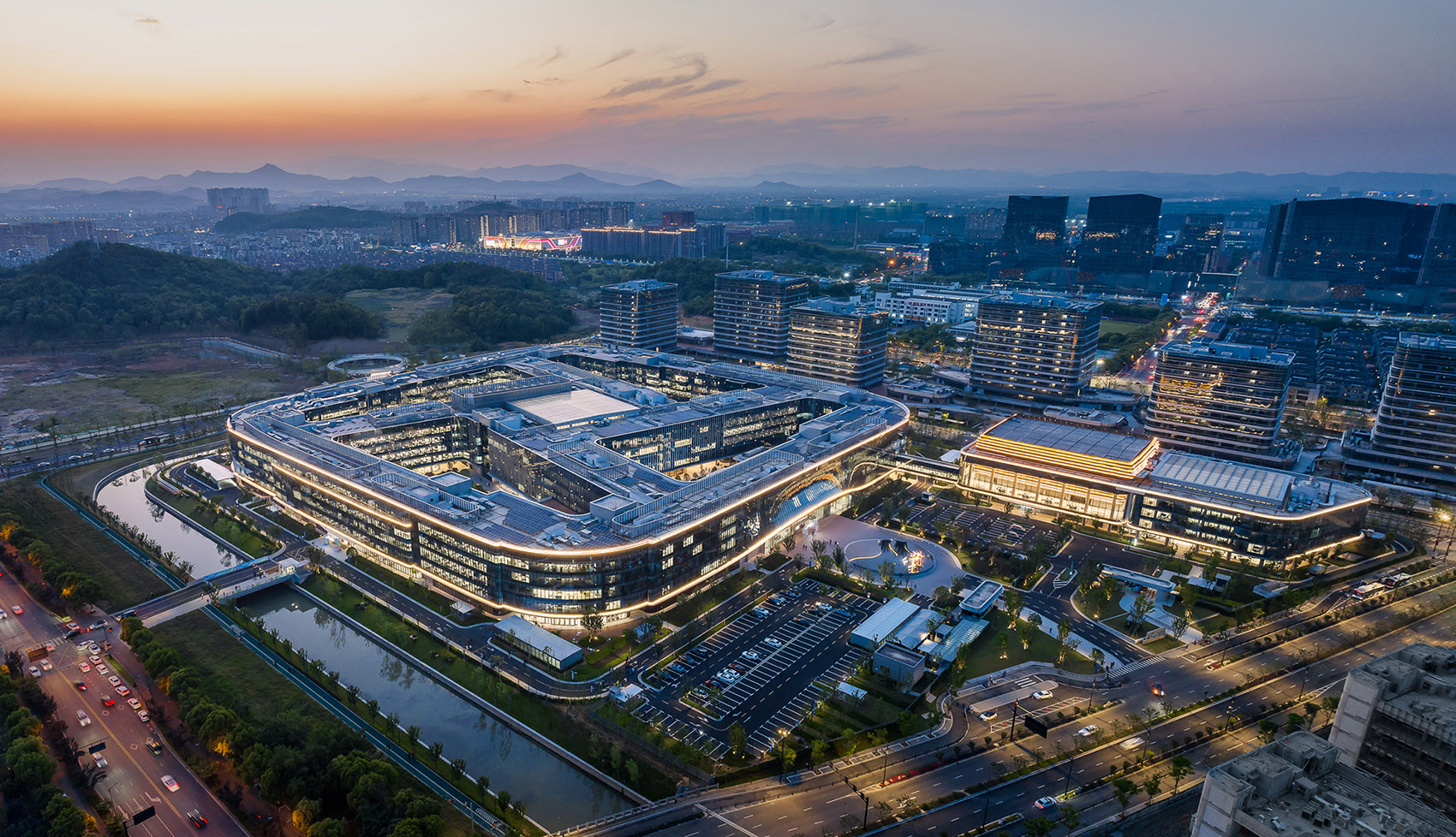 Hangzhou Yuhang Cainiao Headquarters & Industry Park by Aedas - 谷德设计网