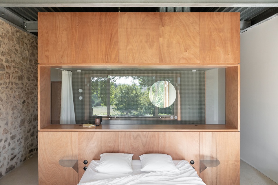Maison Saint Leger minuit architectes