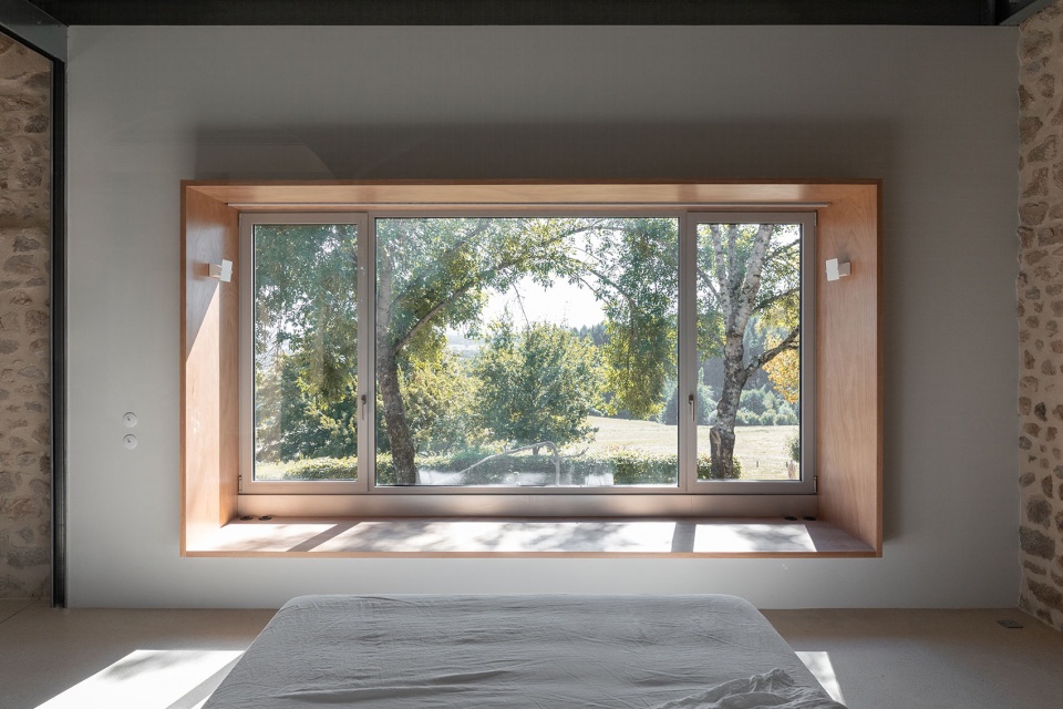 Maison Saint Leger minuit architectes