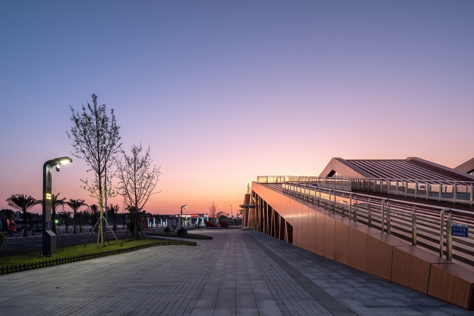 Miluo Highway Service Center China by Hunan Provincial Communications Planning Survey Design Institute Co Ltd