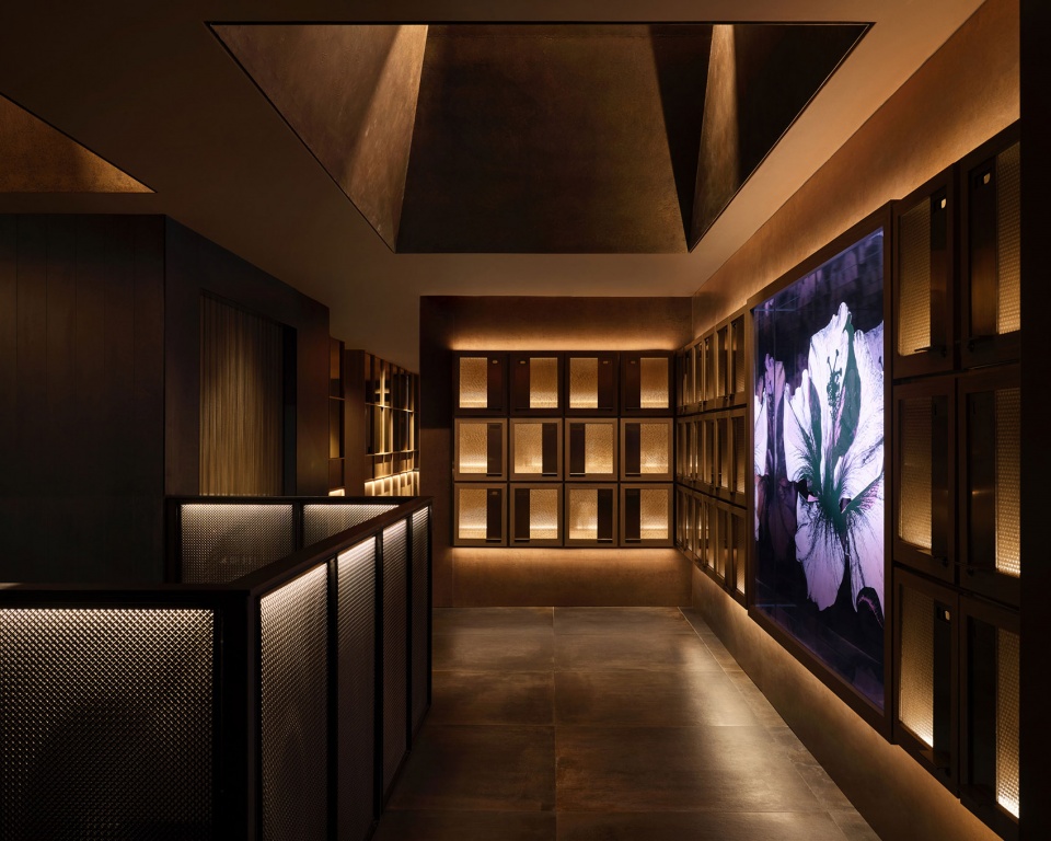 Anto by Desfa Group iNC