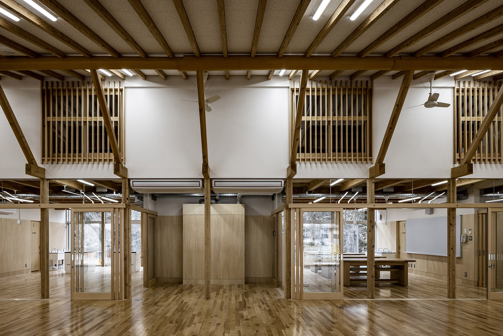 Hitachi City Nakazato Elementary and Junior High School by MIKAMI Architects gbu