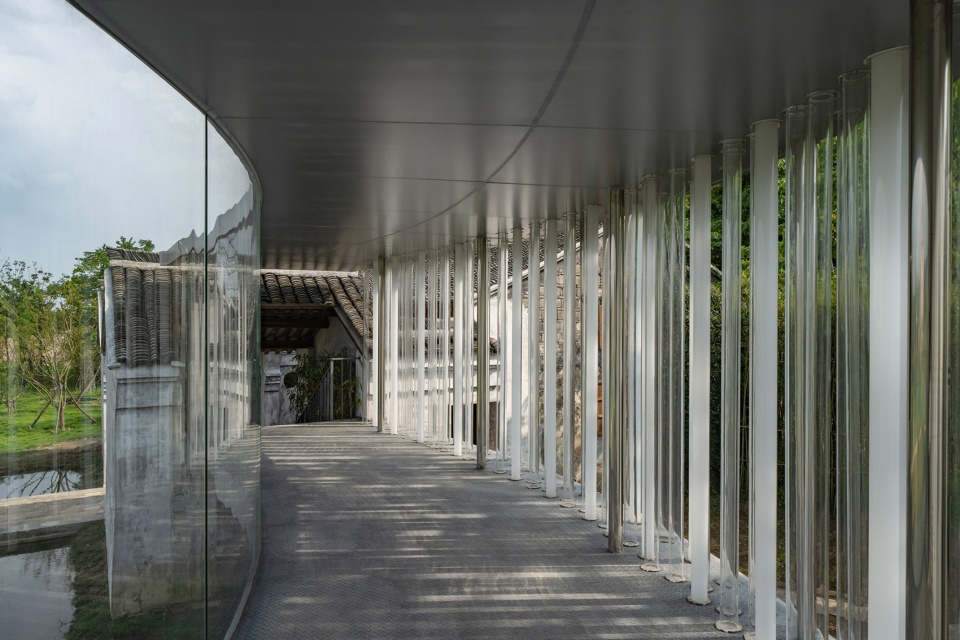 Lakeside Teahouse China by Domain Architects