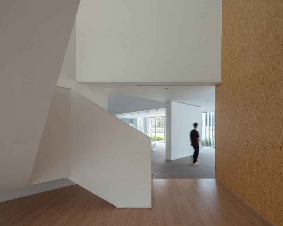 Shenzhen Central Park Construction Command Center China by ATELIER XI