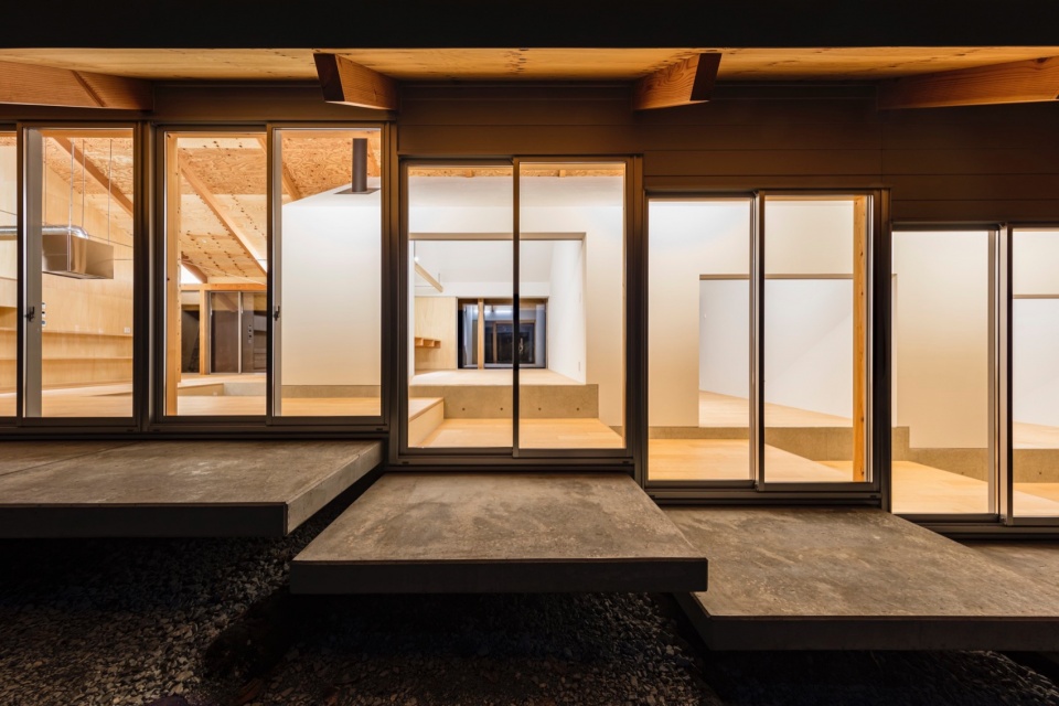 places in karuizawa by takahiro endo architects office