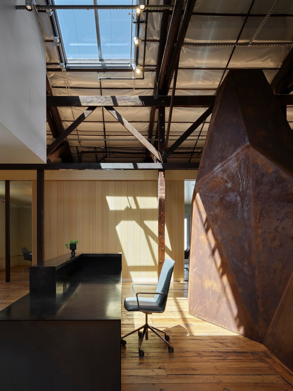 inclusive capital partners office by jones|haydu and evans design studio