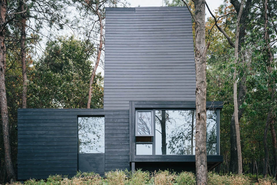 Fragrant Wiki World Natural Camp China by Wiki World Advanced Architecture Lab