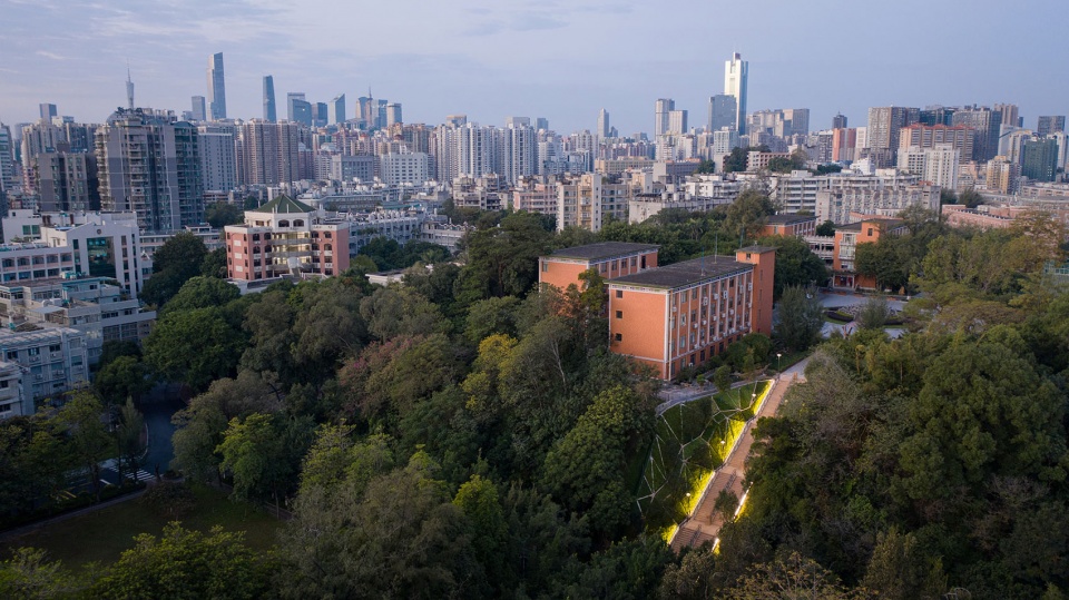 华南理工大学(五山校区)百步梯两侧边坡修缮加固工程 华南理工大学建筑设计研究院有限公司环境艺术设计一所