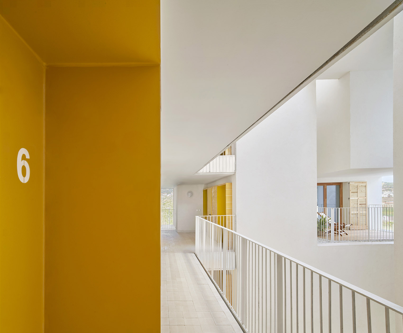 Social Housing In Ibiza by RIPOLLTIZON Estudio de arquitectura - 谷德设计网